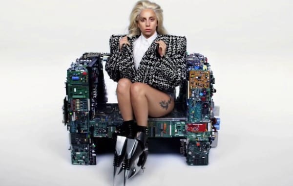 Lady Gaga Announces The Artpop Ball Tour